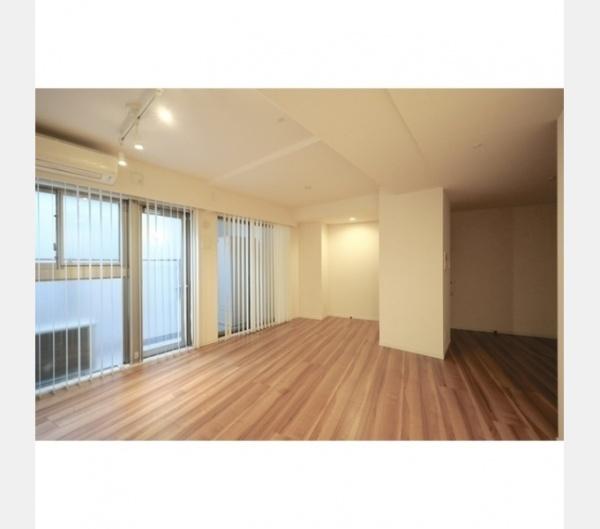 渋谷区本町５丁目のマンション