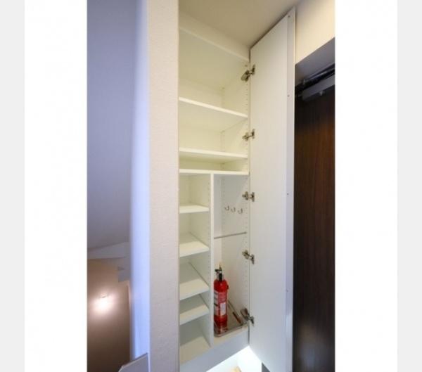 渋谷区本町５丁目のマンション
