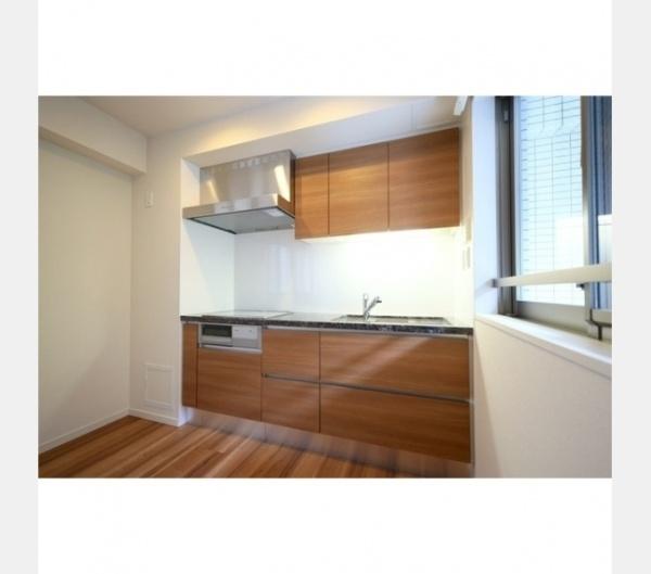 渋谷区本町５丁目のマンション