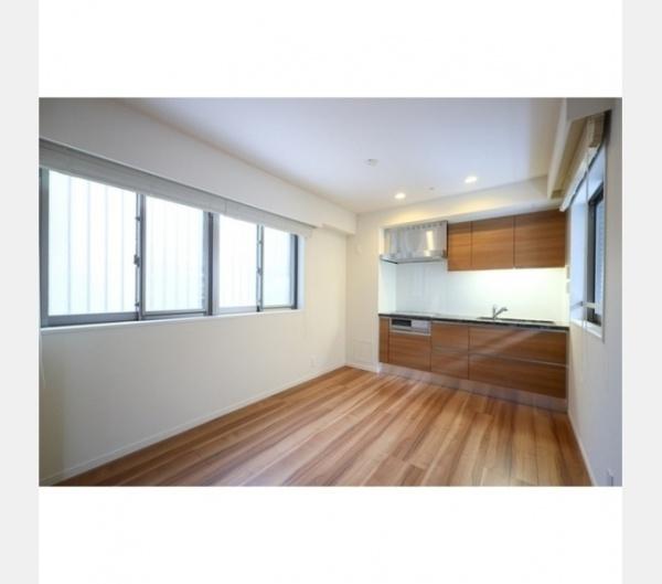 渋谷区本町５丁目のマンション