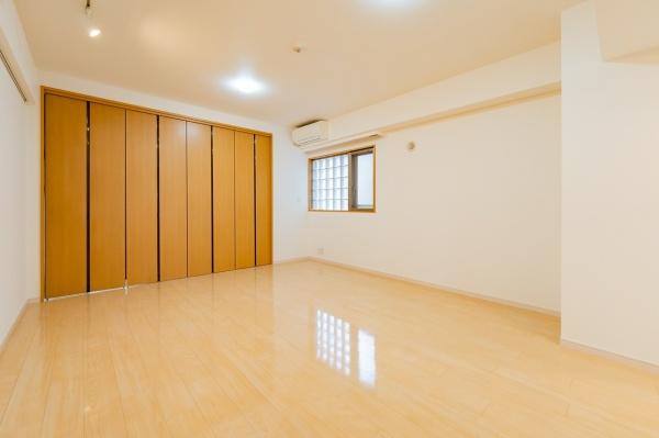 港区芝２丁目のマンション