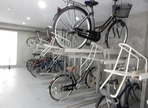 中央区日本橋箱崎町のマンション