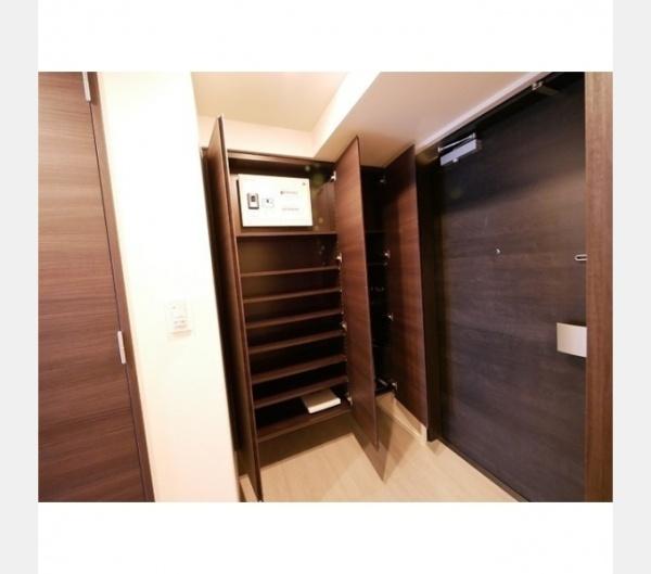 新宿区新宿６丁目のマンション