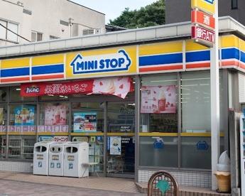 港区白金４丁目のマンション(ミニストップ白金6丁目店)