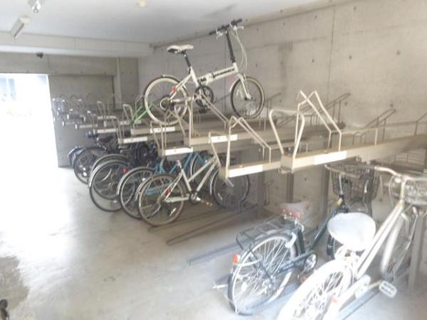 中央区明石町のマンション