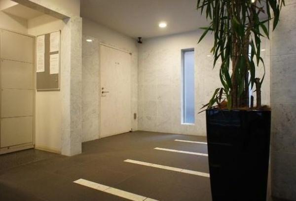 中央区湊３丁目のマンション