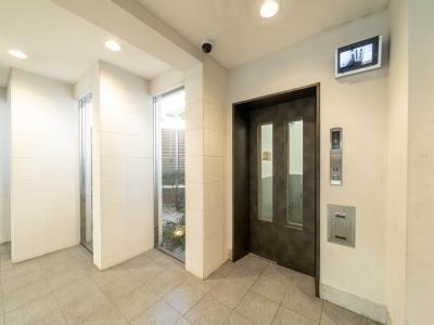 港区三田１丁目のマンション