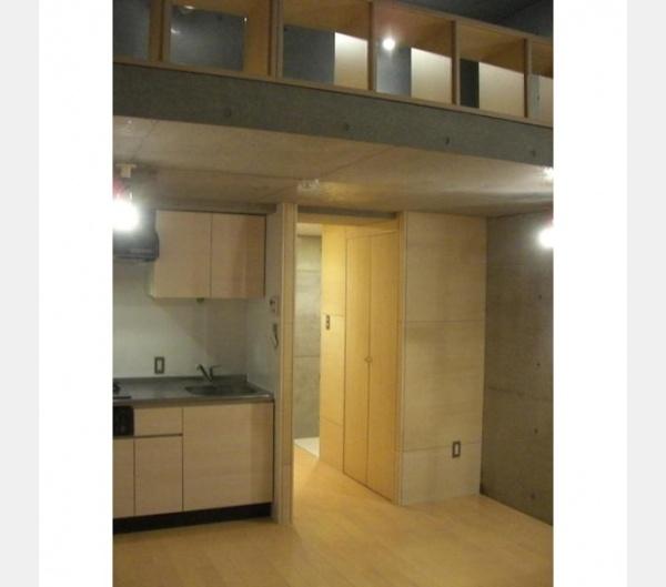 渋谷区代々木２丁目のマンション