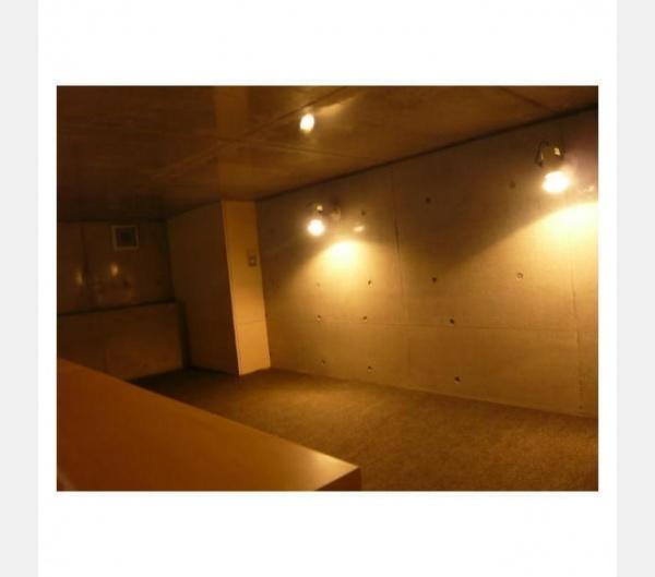 渋谷区代々木２丁目のマンション