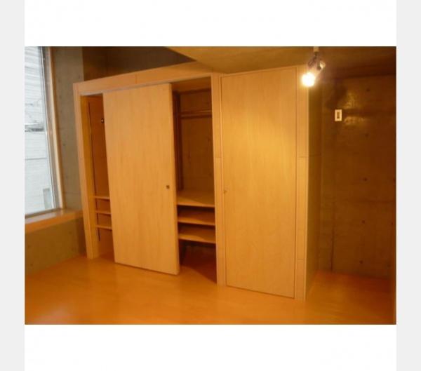 渋谷区代々木２丁目のマンション