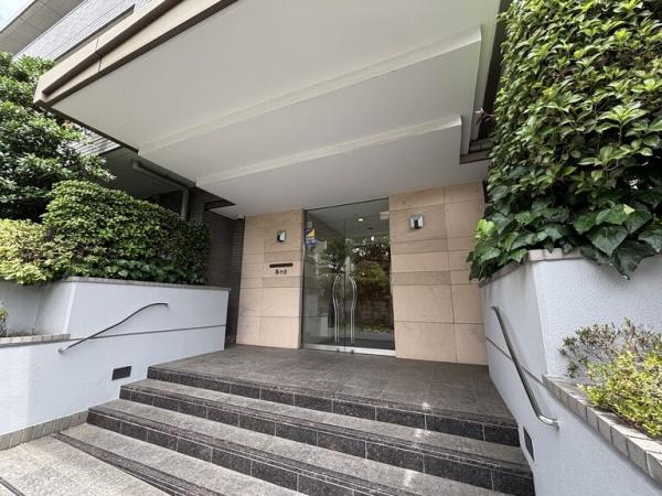 世田谷区等々力８丁目のマンション