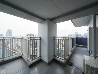 中央区新川２丁目のマンション