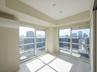 中央区新川２丁目のマンション