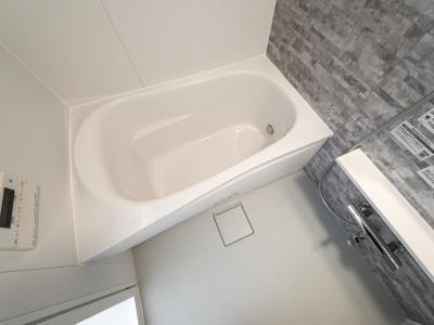中央区新川２丁目のマンション