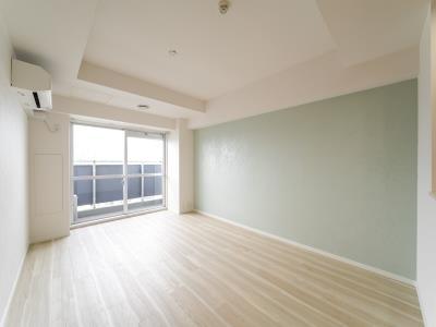 中央区新川２丁目のマンション