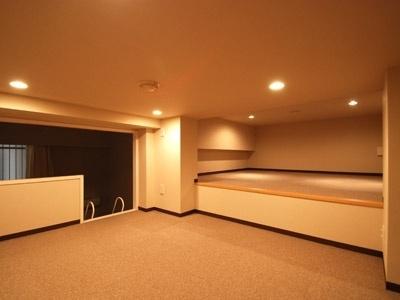 新宿区原町３丁目のマンション