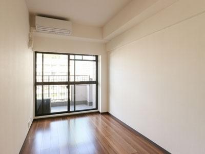 港区六本木１丁目のマンション