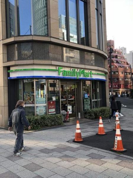 品川区西五反田８丁目のマンション(ファミリーマート西五反田二丁目店)