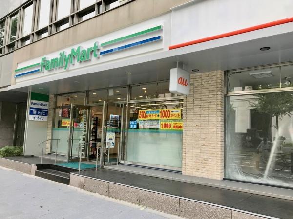渋谷区本町４丁目のマンション(ファミリーマート渋谷本町四丁目店)