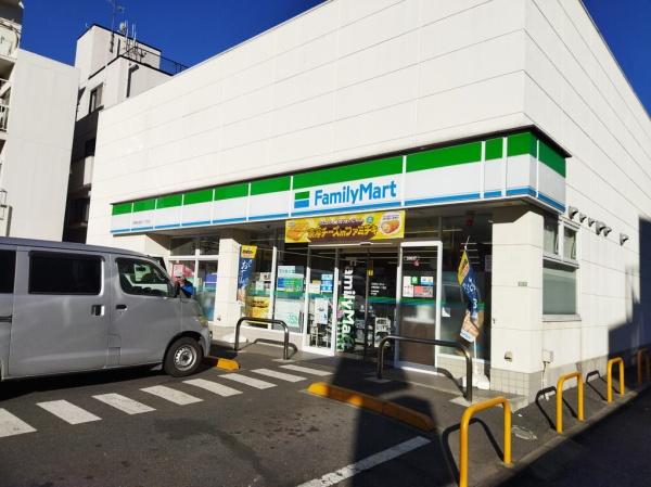 渋谷区本町４丁目のマンション(ファミリーマート中野弥生町一丁目店)