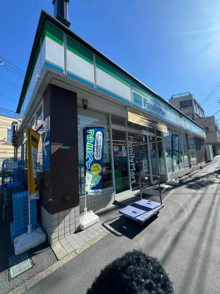目黒区下目黒６丁目のマンション(ファミリーマート目黒本町三丁目店)