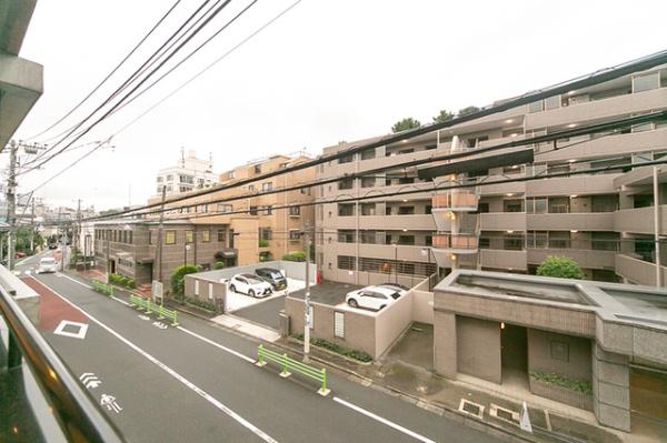 目黒区下目黒６丁目のマンション