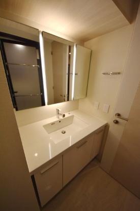 中央区築地３丁目のマンション