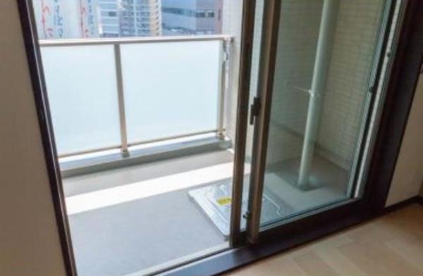 中央区新川２丁目のマンション