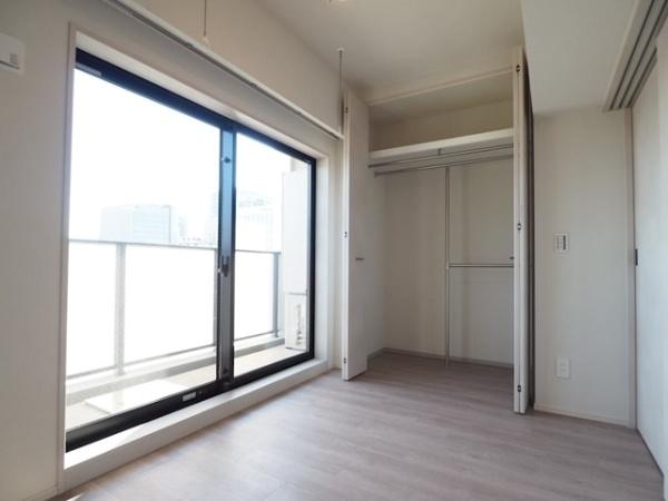 中央区日本橋本町４丁目のマンション