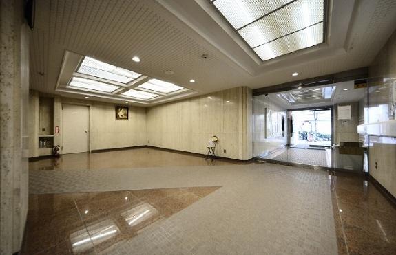 新宿区新宿１丁目のマンション