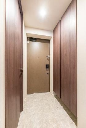千代田区麹町３丁目のマンション