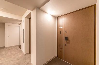 千代田区麹町３丁目のマンション
