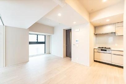 千代田区麹町３丁目のマンション