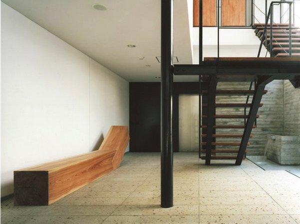 千代田区岩本町２丁目のマンション