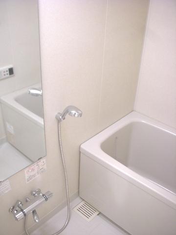 千代田区岩本町２丁目のマンション