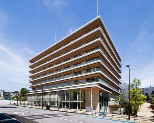 品川区北品川５丁目のマンション(品川区立大崎図書館)