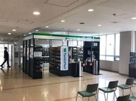 渋谷区千駄ヶ谷４丁目のマンション(ファミリーマート山野学苑／S店)