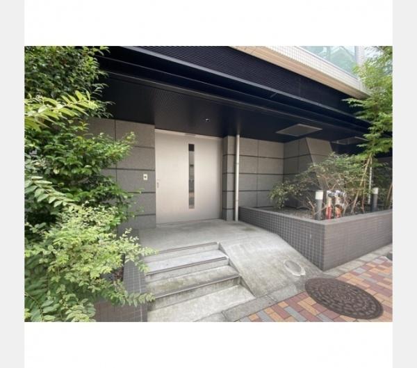 港区三田３丁目のマンション