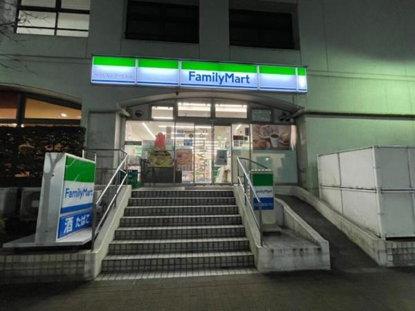 港区海岸３丁目のマンション(ファミリーマートMSCセンタービル店)