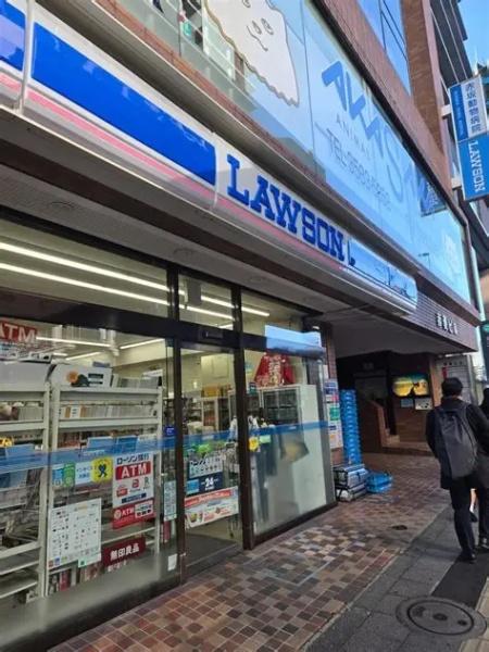 港区元赤坂１丁目のマンション(ローソン赤坂四丁目店)