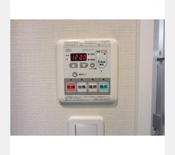 港区三田５丁目のマンション