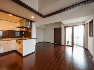 新宿区原町３丁目のマンション