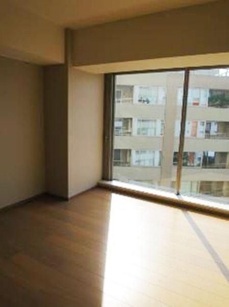 渋谷区神宮前３丁目のマンション