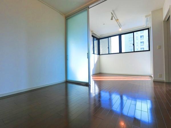 中央区新富２丁目のマンション