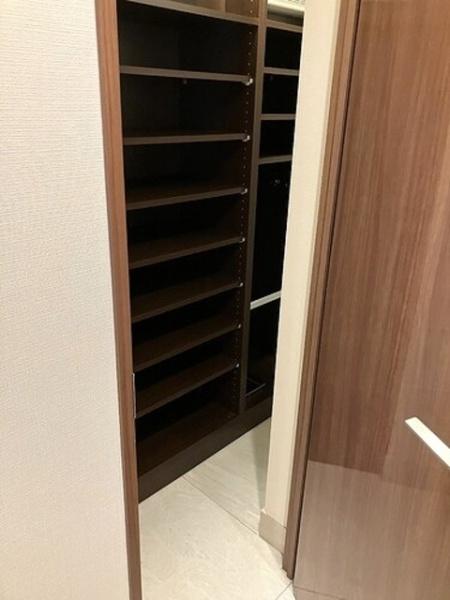 千代田区神田須田町１丁目のマンション