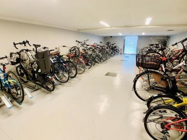 千代田区神田須田町１丁目のマンション