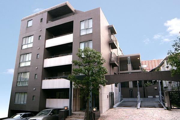 目黒区上目黒５丁目のマンション