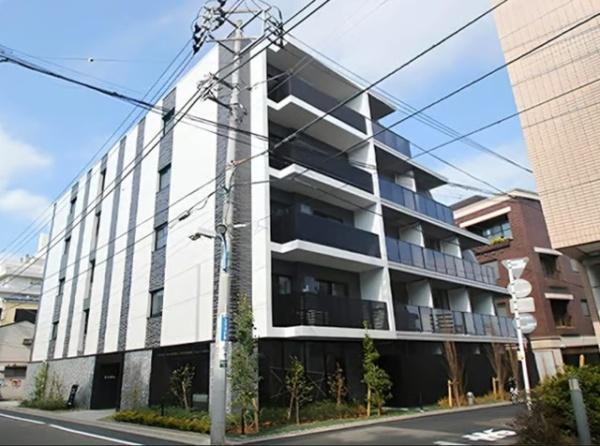 新宿区市谷左内町のマンション