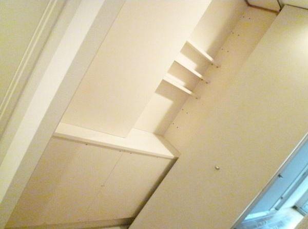 世田谷区三軒茶屋２丁目のマンション