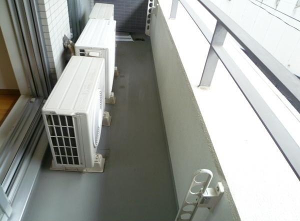 世田谷区三軒茶屋２丁目のマンション